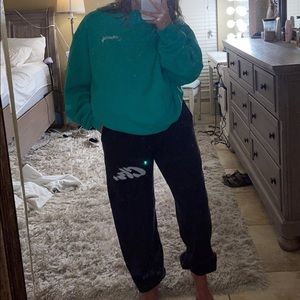 CHERRY LA CLASSIC CREWNECK